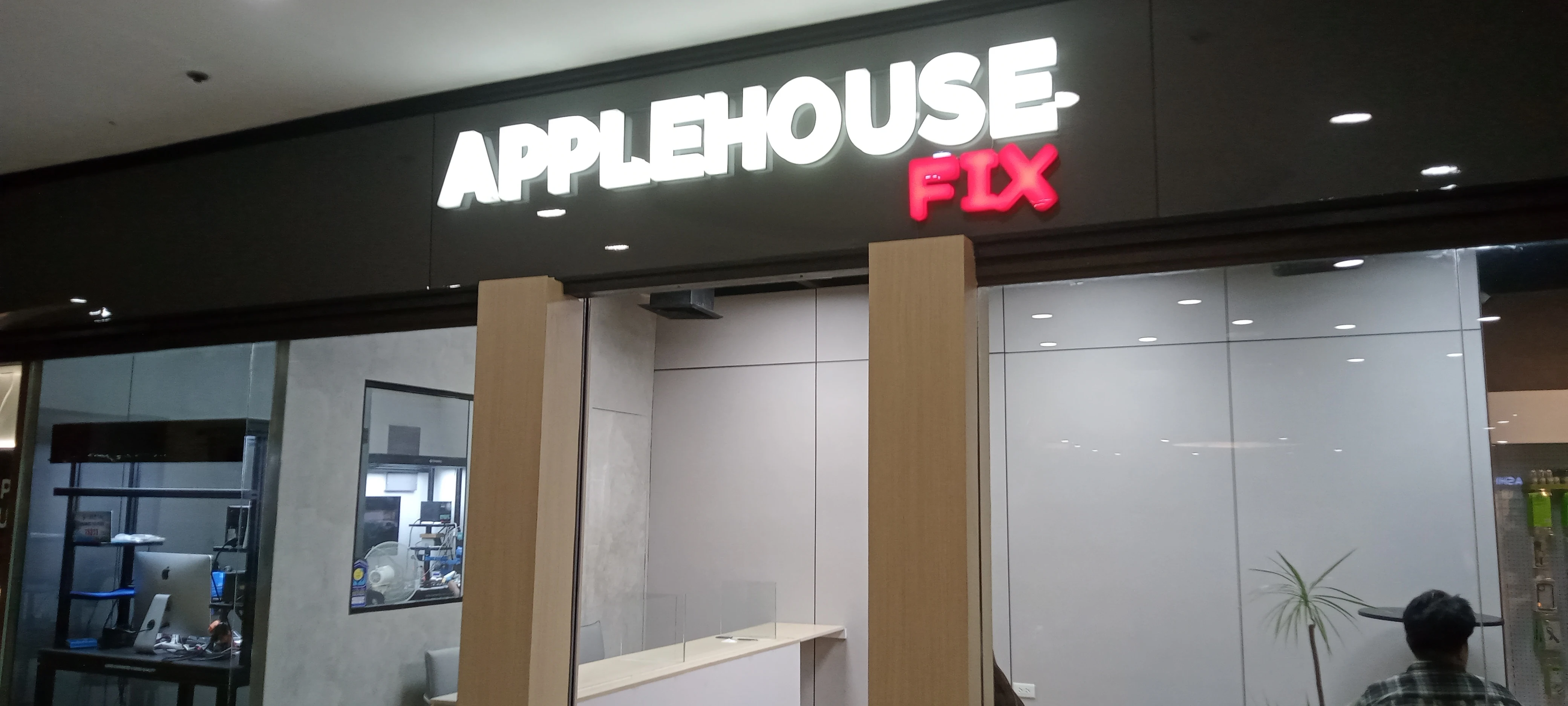 Repaired Apple Device in Iloilo Shop